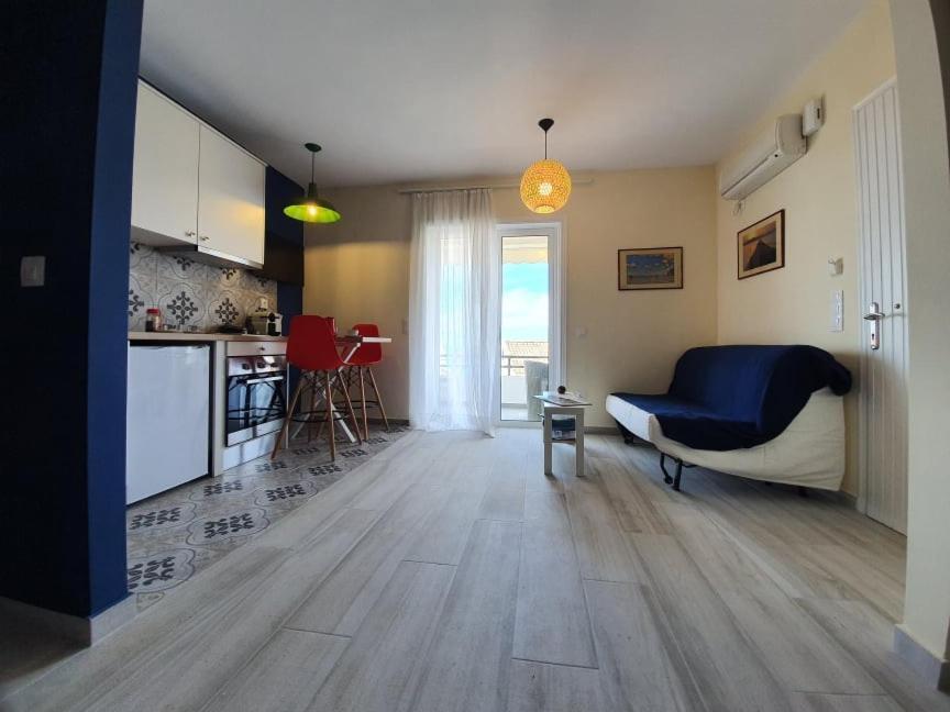 Ammos Beach House Glifada Esterno foto