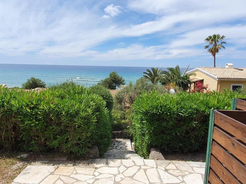 Ammos Beach House Glifada Esterno foto