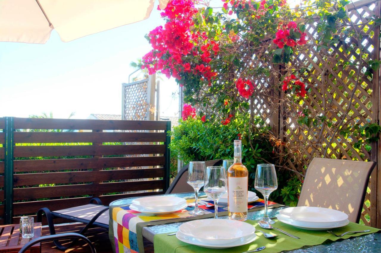 Ammos Beach House Glifada Esterno foto