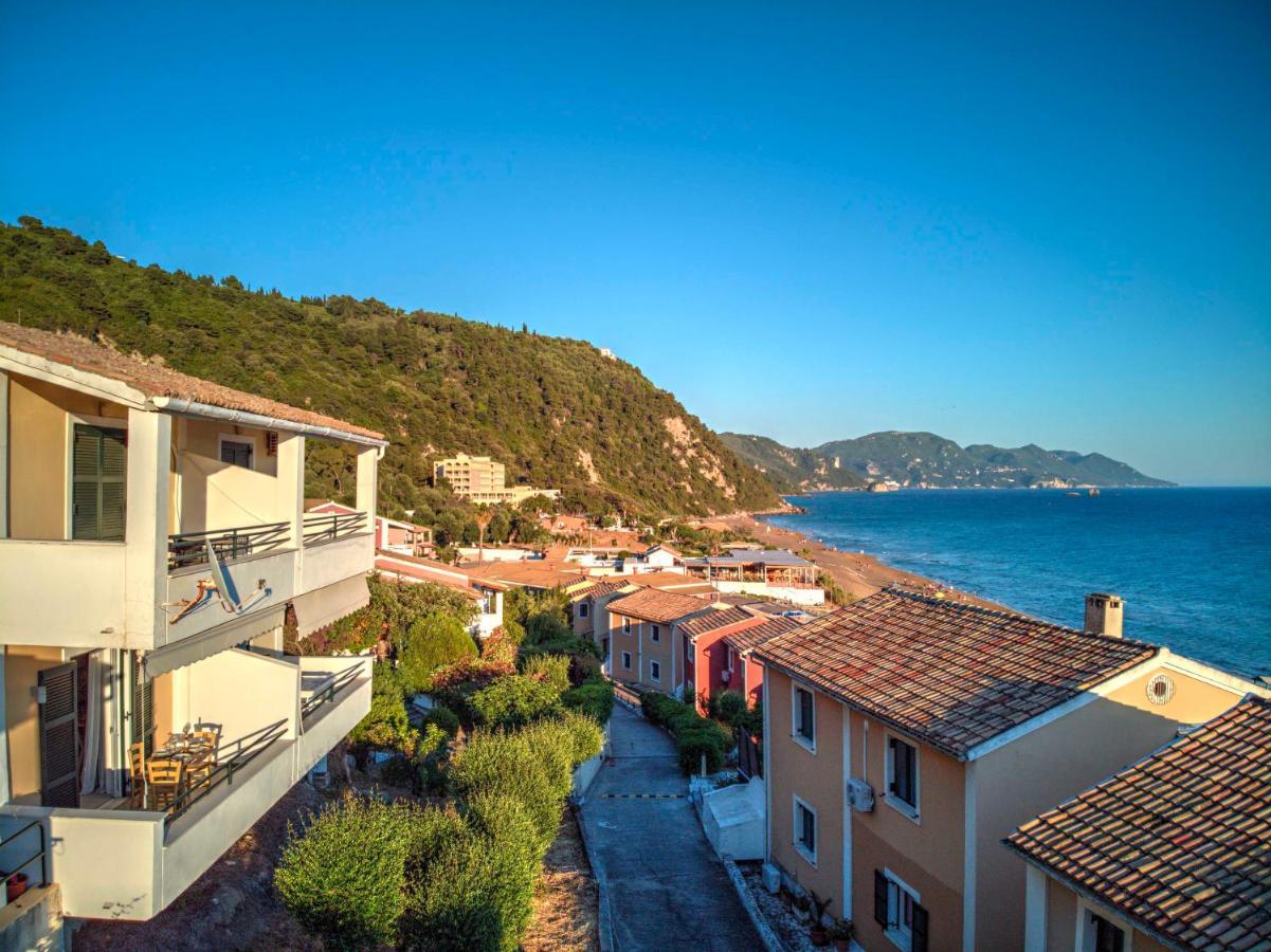 Ammos Beach House Glifada Esterno foto